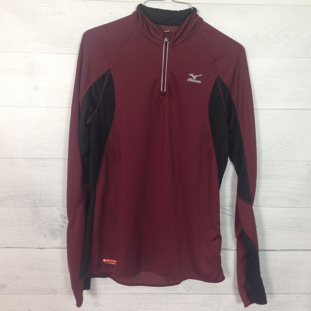 Men's Mizuno BREATH THERMO pullover athletic top